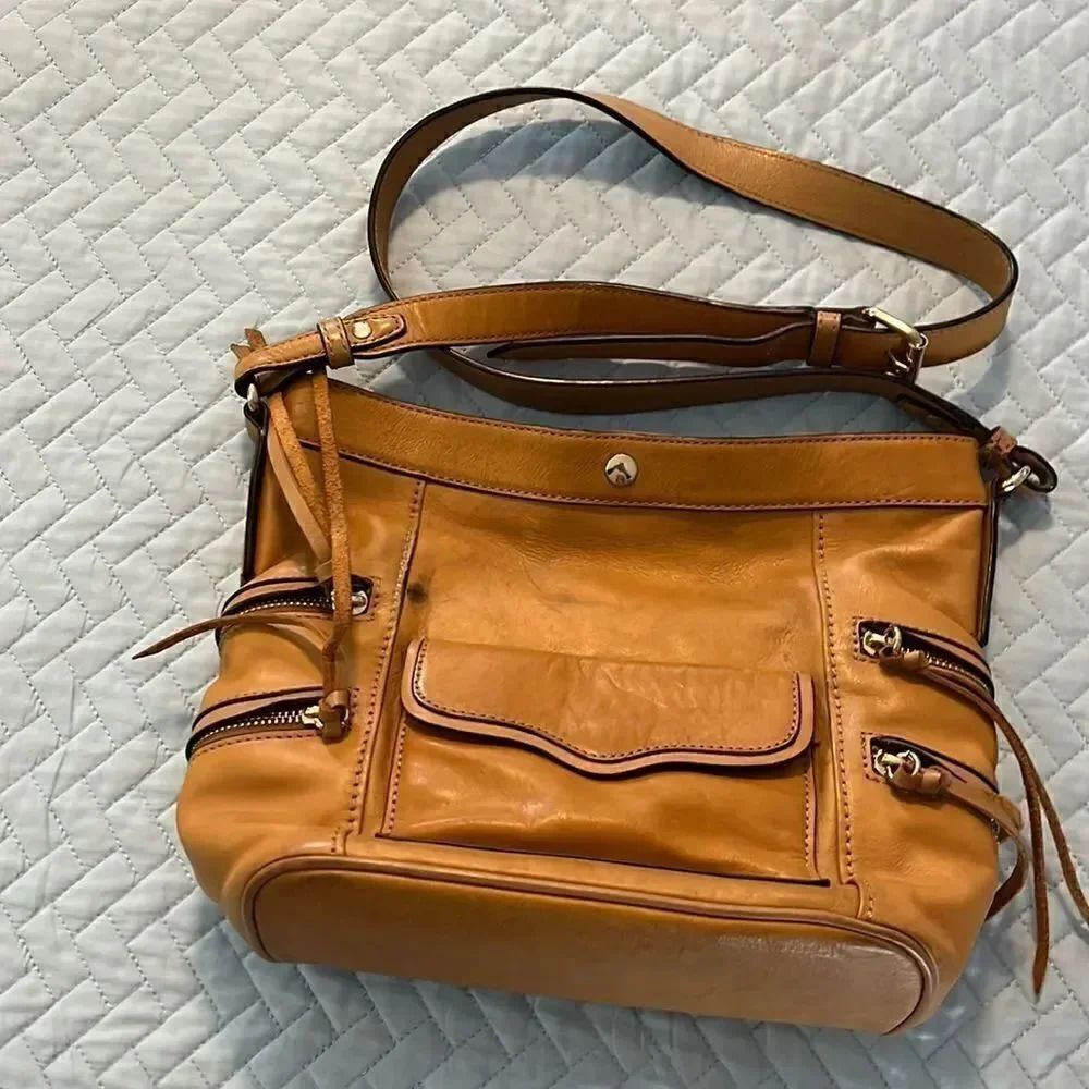 Rebecca Monkoff Dexter Bucket bag